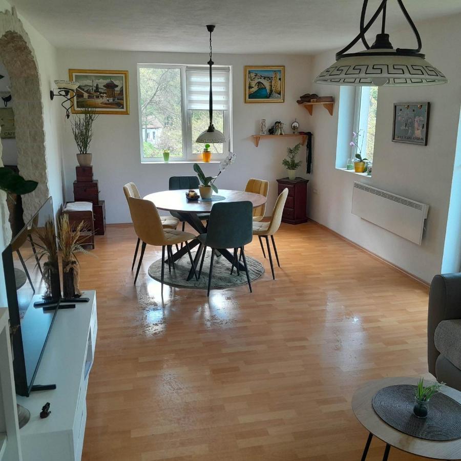 Nice Apartment Near By Capital Of Slovenia ลูบลิยานา ภายนอก รูปภาพ